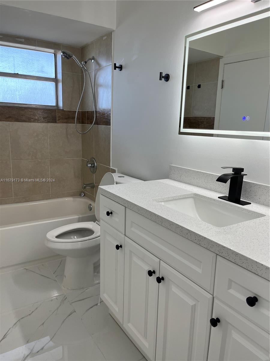 ELDERBERRY GARDENS CONDO - Residential Lease