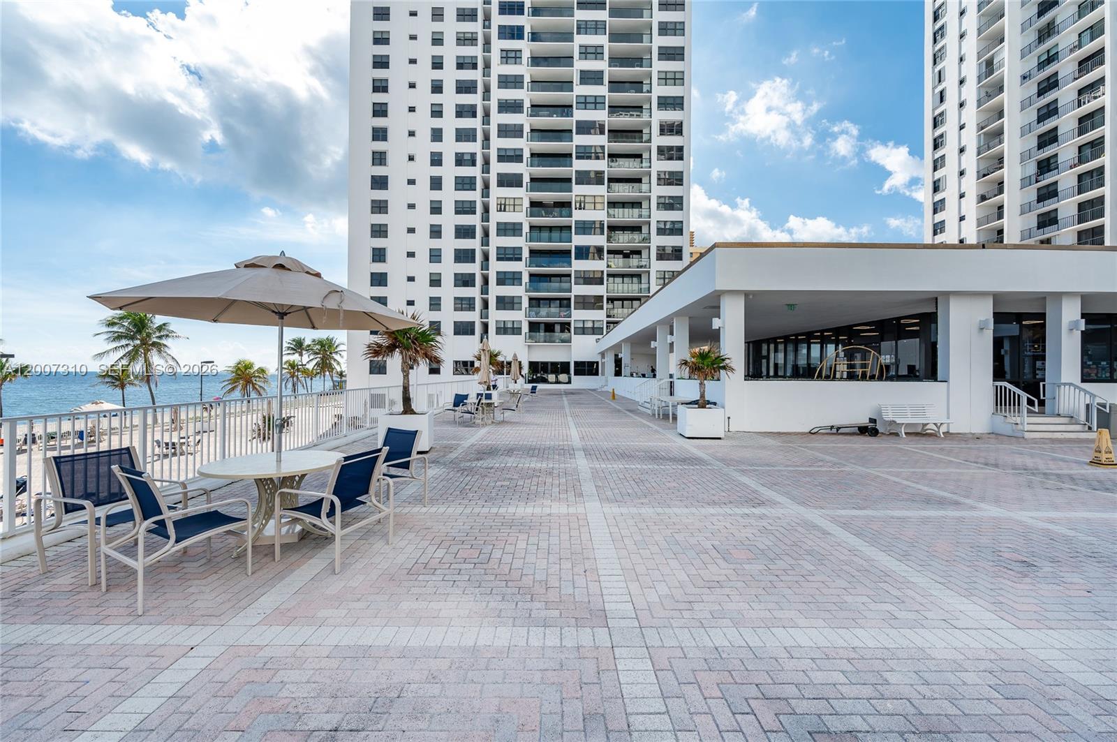 CATANIA CONDO - Residential