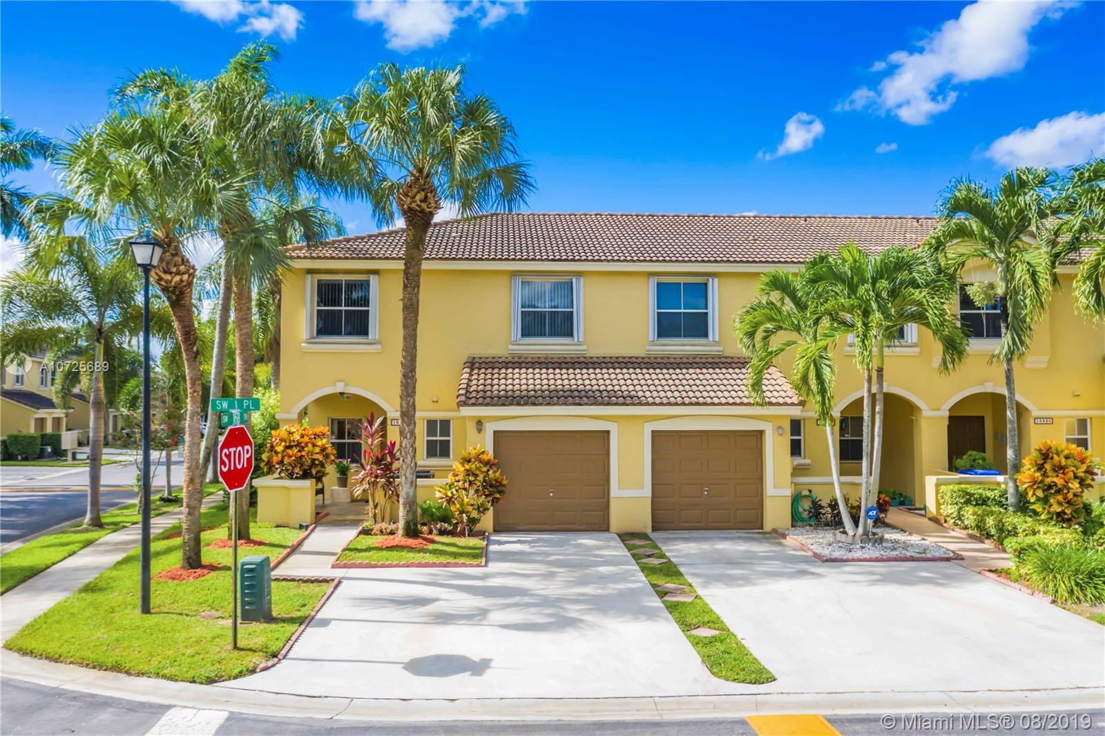 PEMBROKE SHORES - Residential