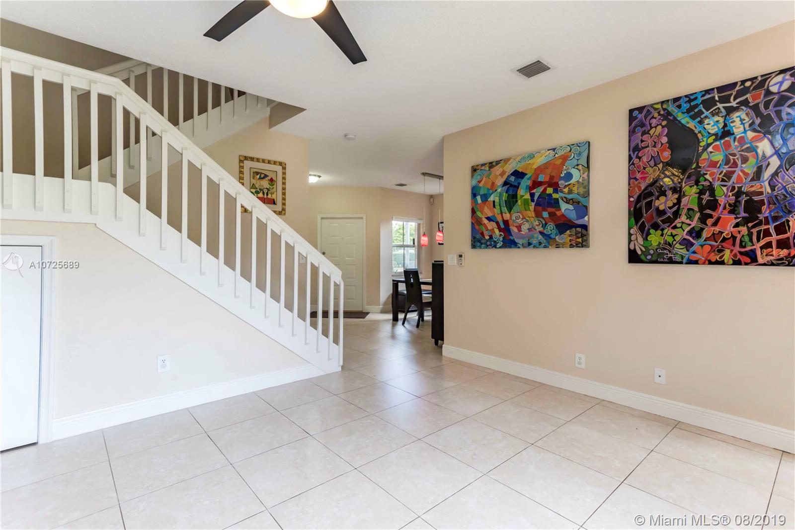 PEMBROKE SHORES - Residential