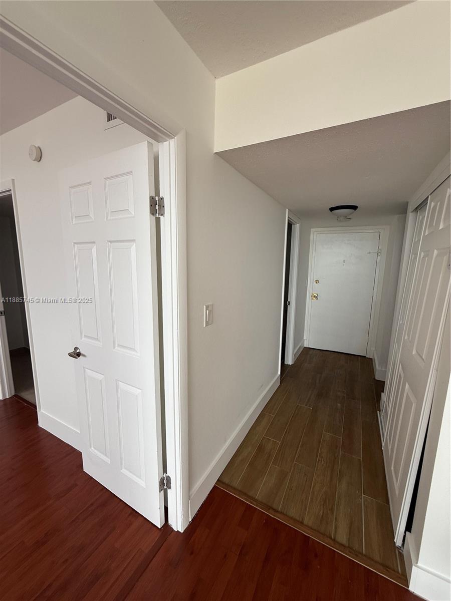 CRESTVIEW TOWERS CONDO - Residential Lease