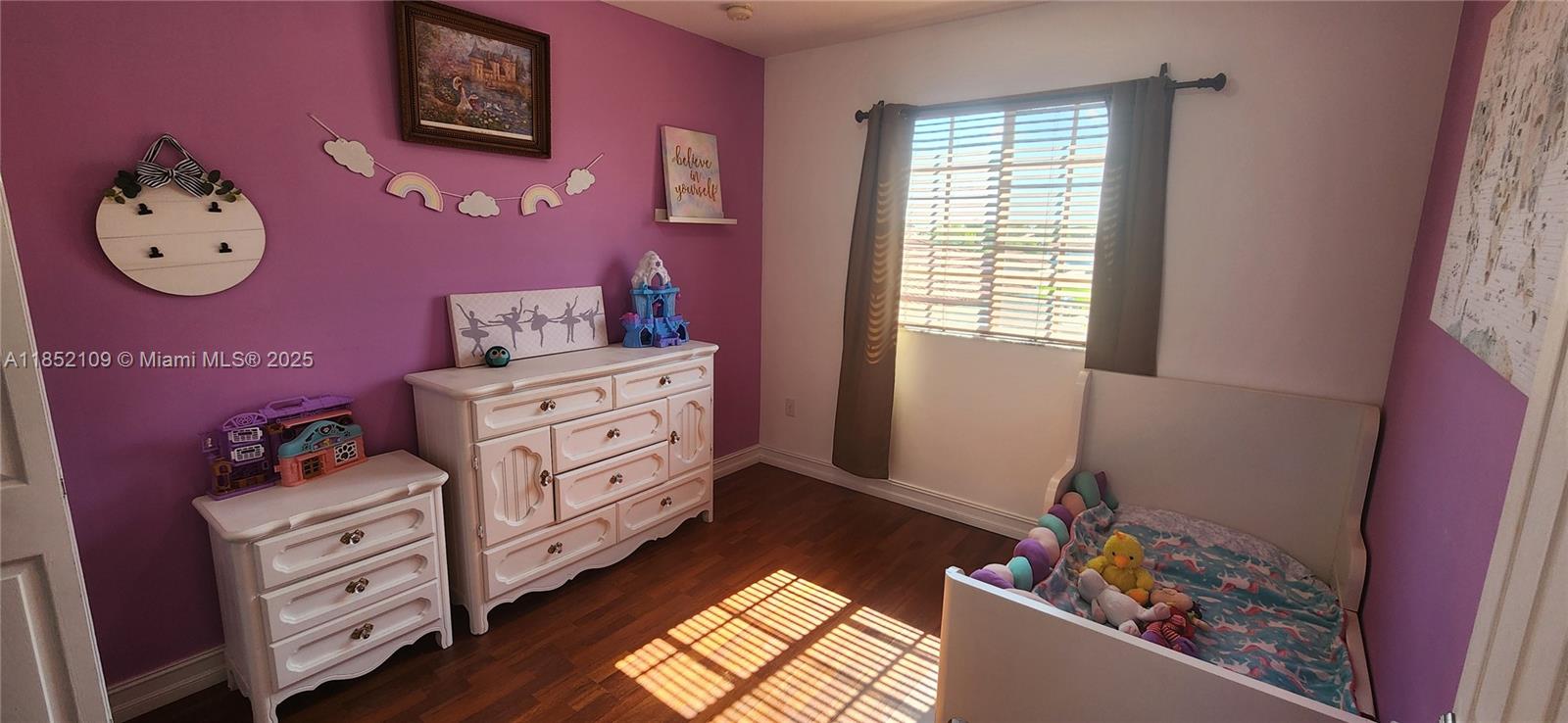 SAGA BAY TOWNHOMES 1ST AD - Residential