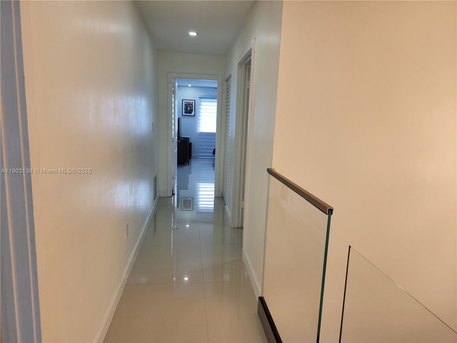 DORAL CHASE 1 ST ADDN AME - Residential Lease