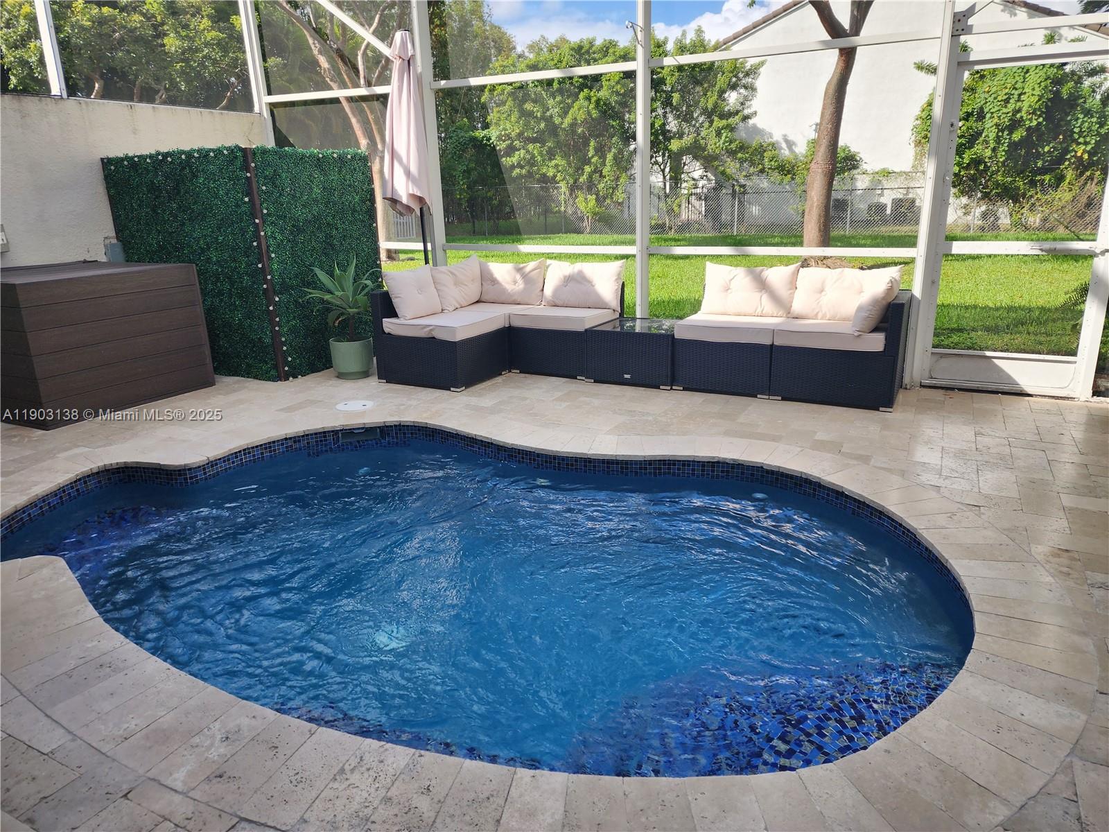 DORAL CHASE 1 ST ADDN AME - Residential Lease