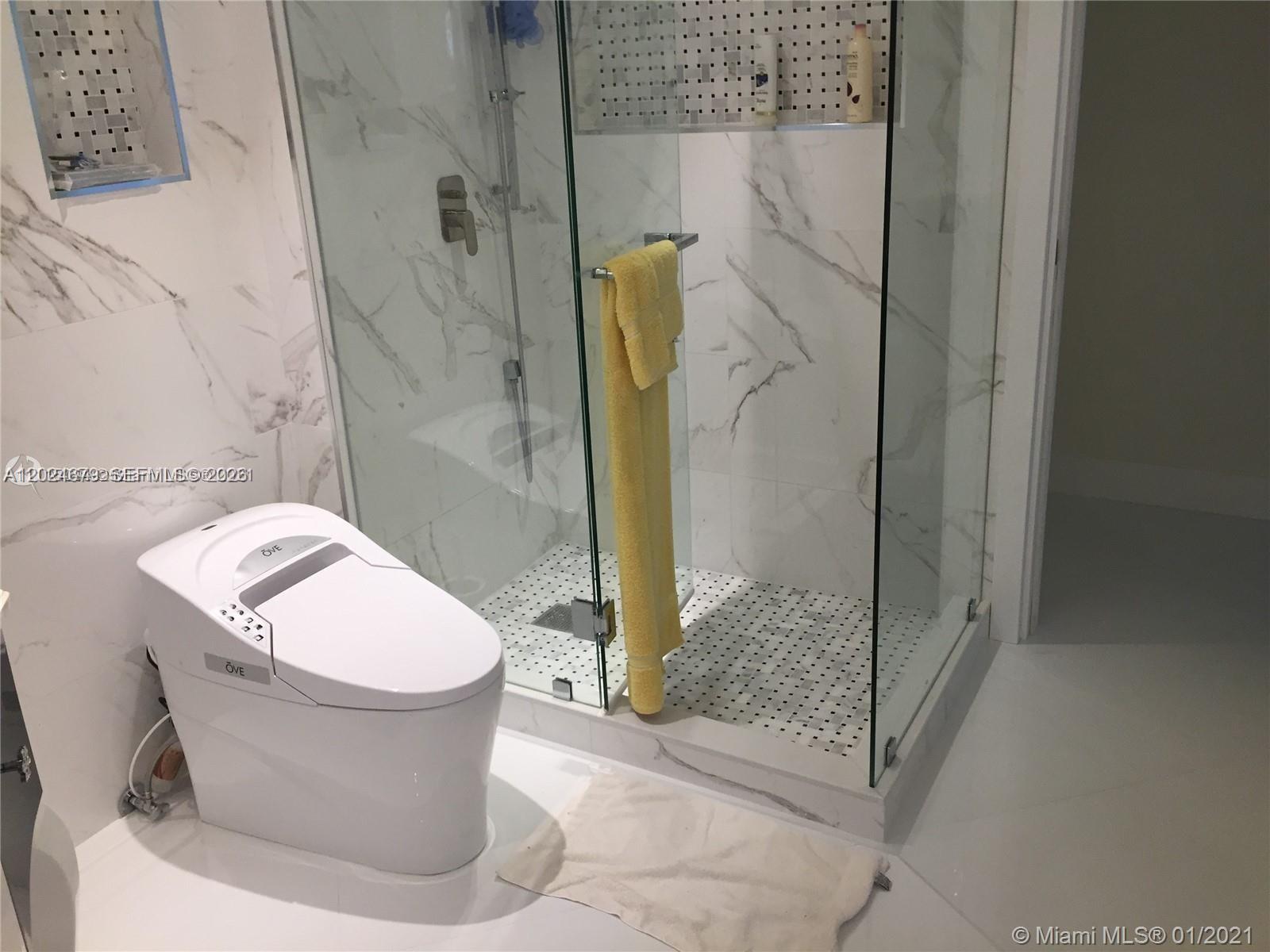 OCEANIA III CONDO - Residential Lease