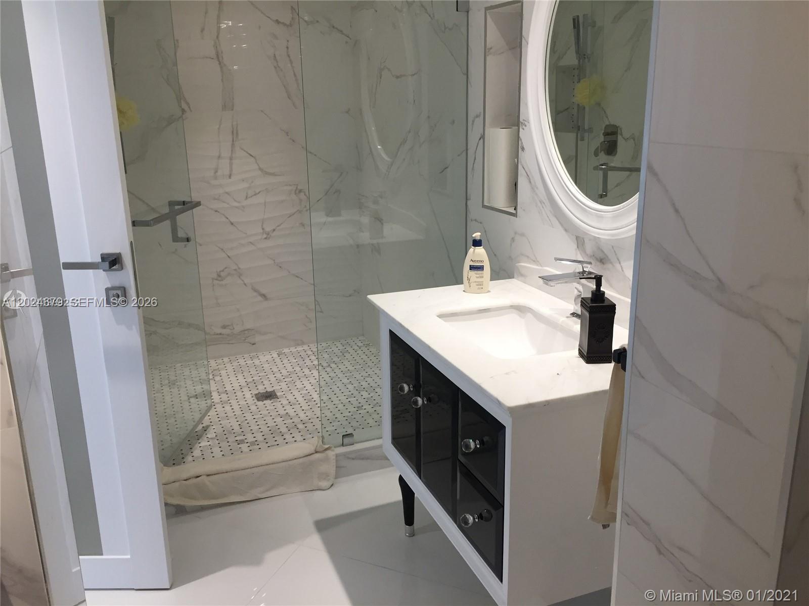 OCEANIA III CONDO - Residential Lease