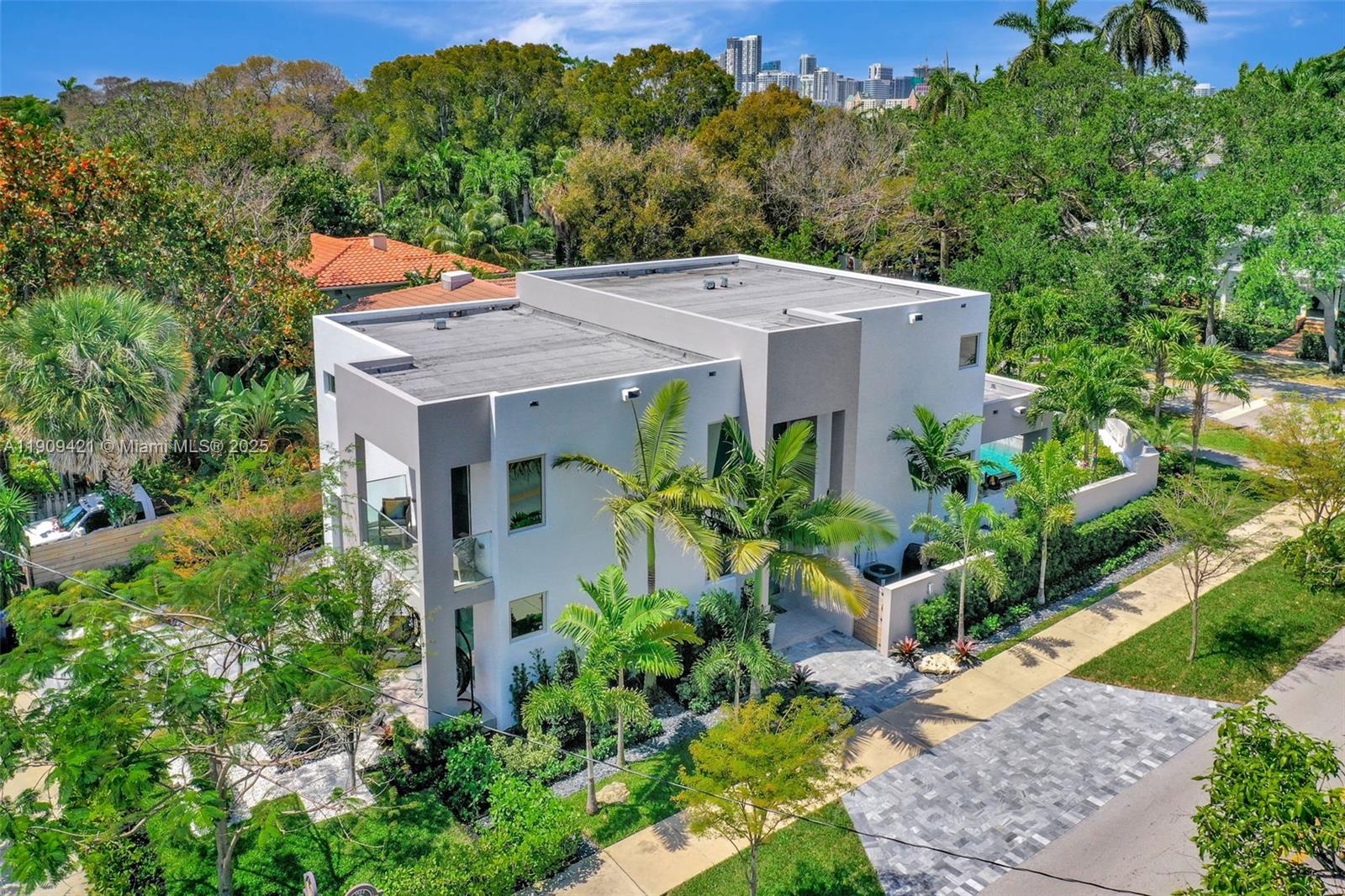 VICTORIA PARK CORR AMEN P - Residential Lease