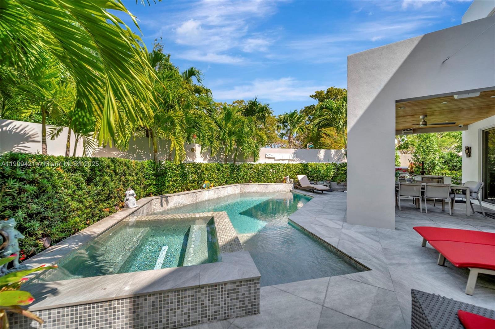 VICTORIA PARK CORR AMEN P - Residential Lease