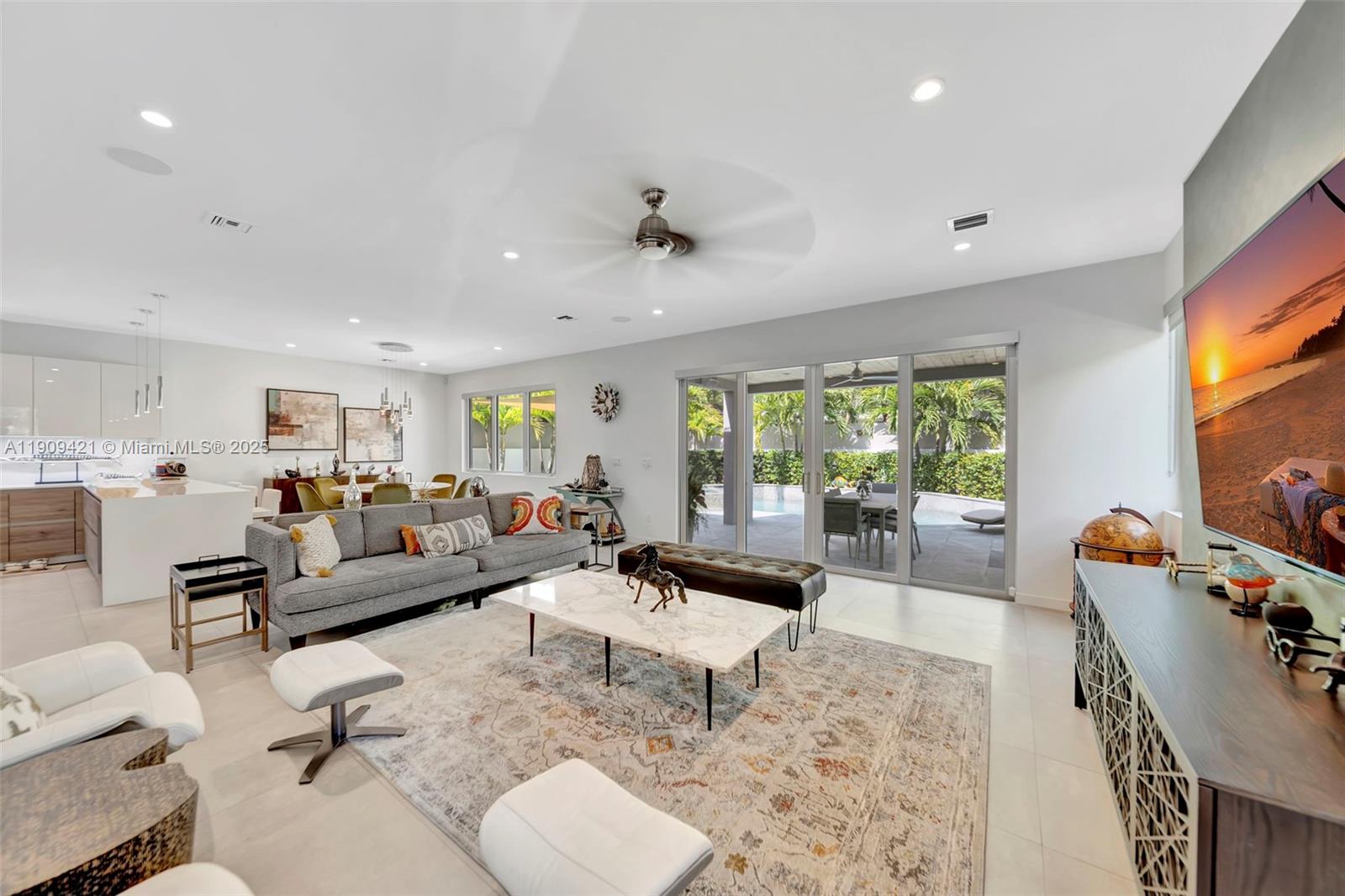 VICTORIA PARK CORR AMEN P - Residential Lease