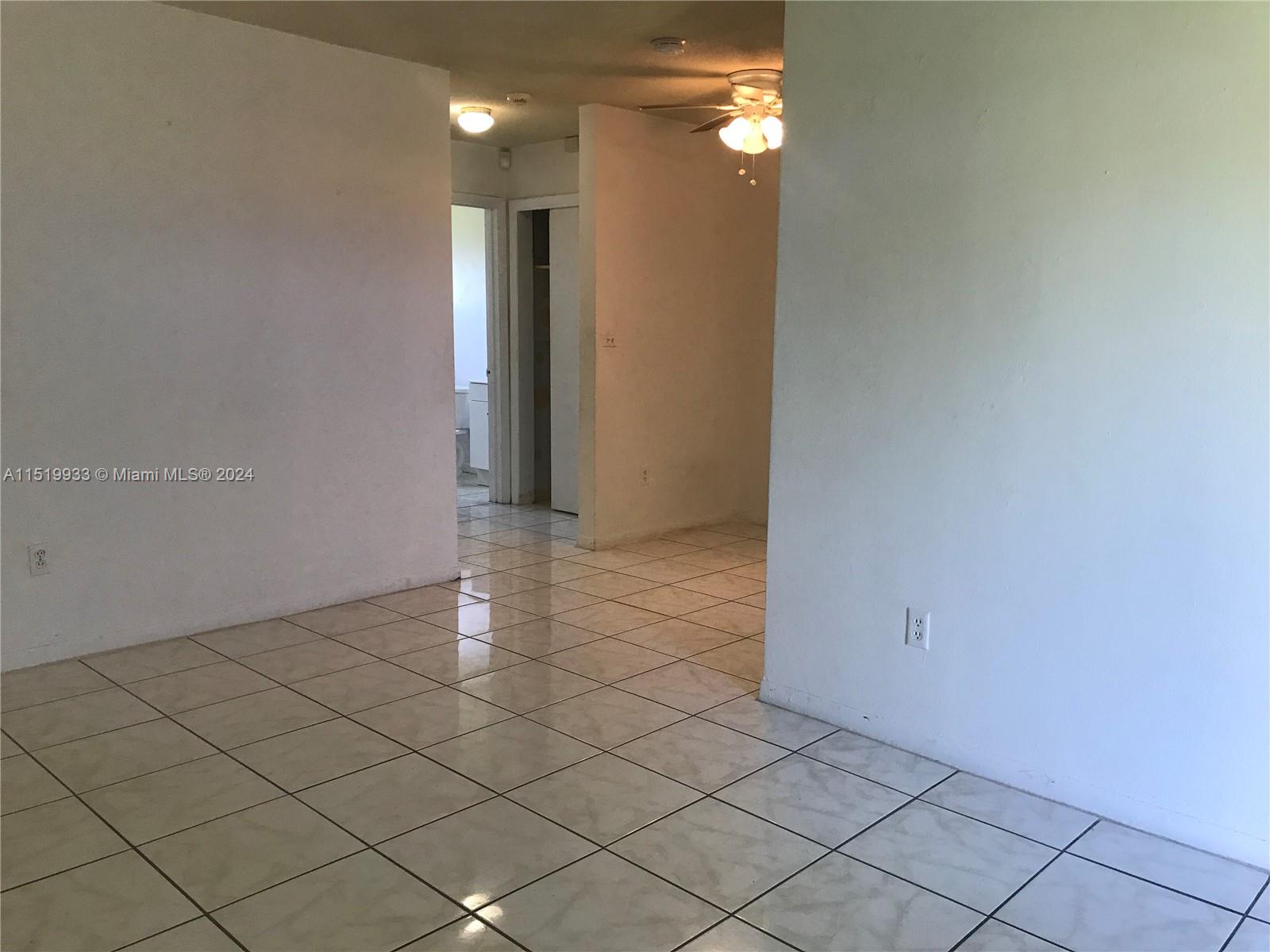 Spacious 1 bedroom, 1 bathroom and dining room. Includes 1 designated parking space. Located in the highly desirable Ojus Elementary School district, next to the JCC, and walking distance to Aventura Mall! Easy to show, rents quickly so call today!