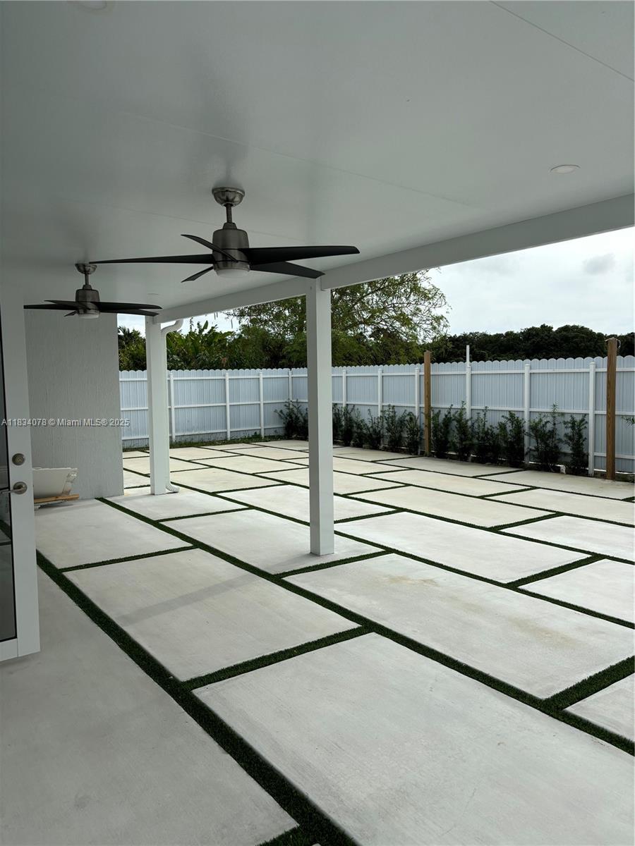 CAPLE FARMS NORTH - Residential Lease