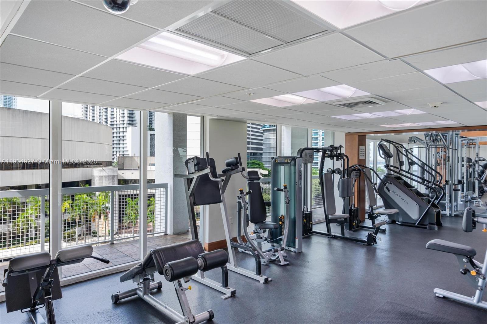 BRICKELL ON THE RIVER S T - Residential Lease