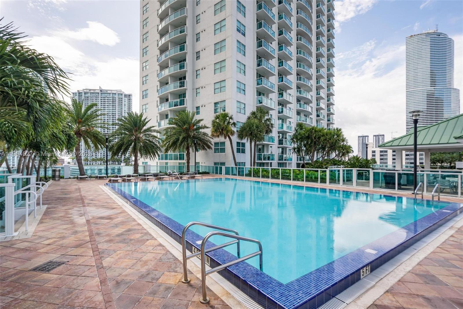 BRICKELL ON THE RIVER S T - Residential Lease