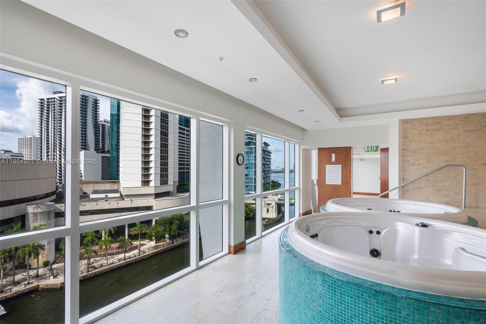 BRICKELL ON THE RIVER S T - Residential Lease