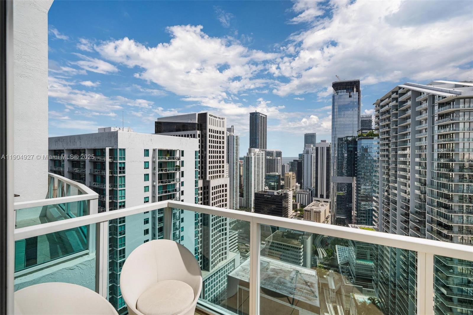 BRICKELL ON THE RIVER S T - Residential Lease