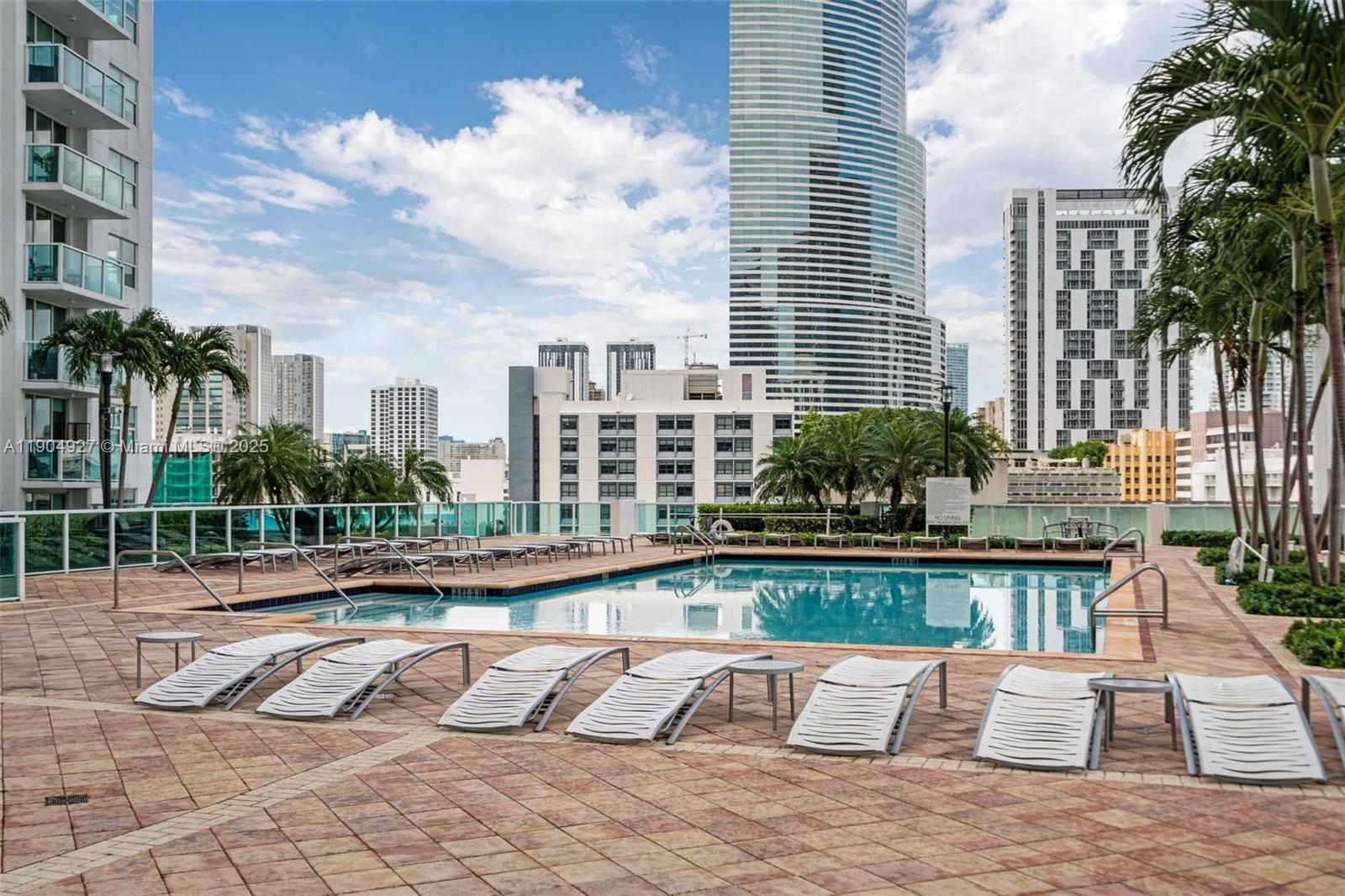 BRICKELL ON THE RIVER S T - Residential Lease