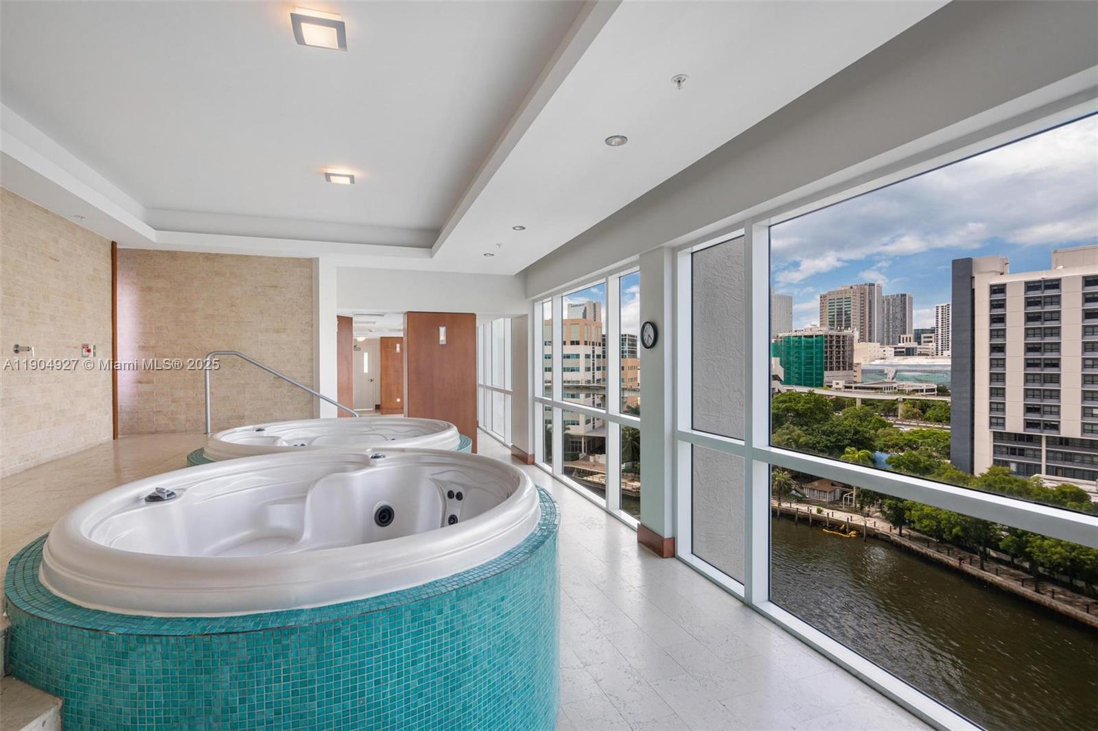 BRICKELL ON THE RIVER S T - Residential Lease