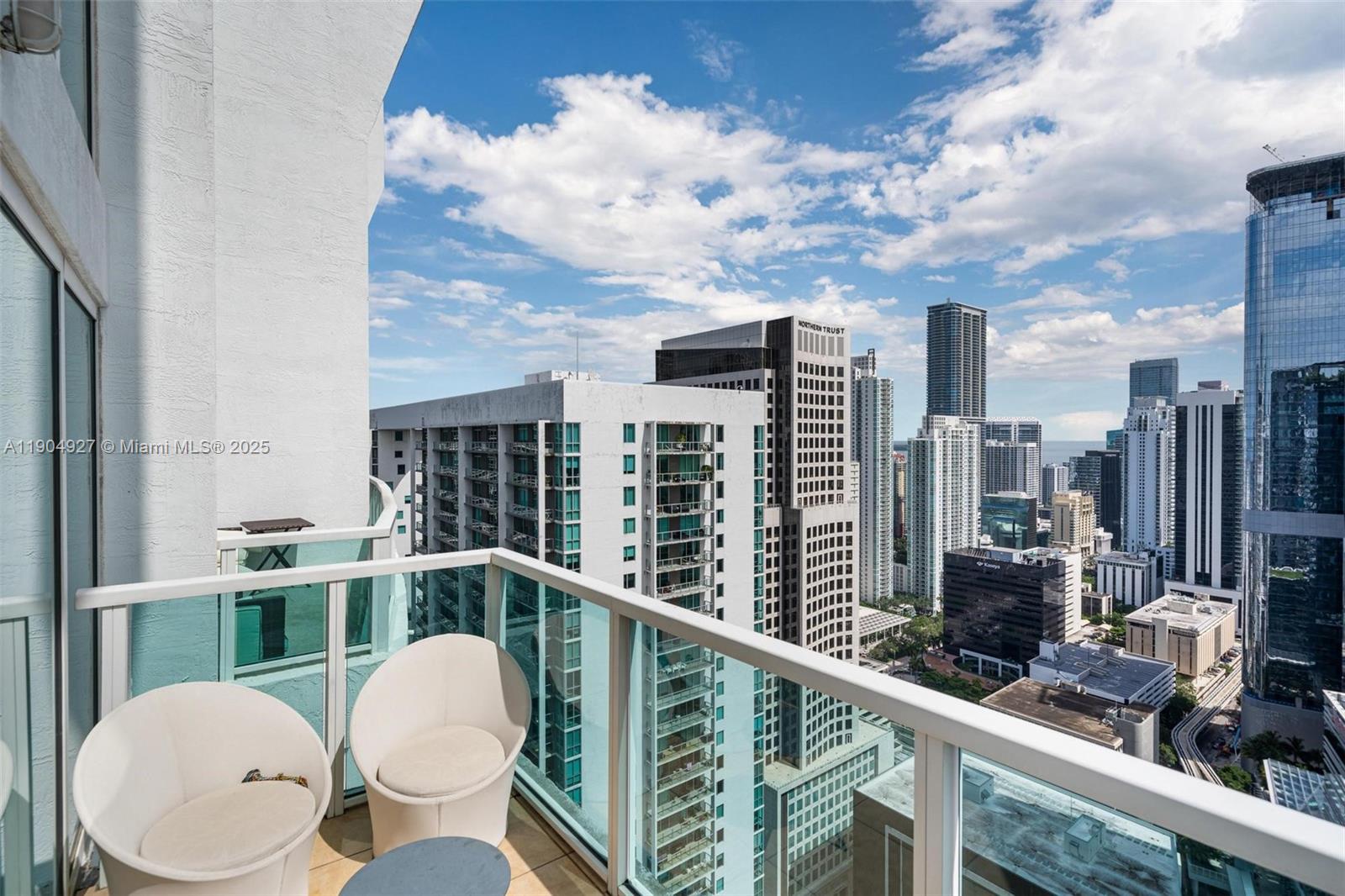 BRICKELL ON THE RIVER S T - Residential Lease