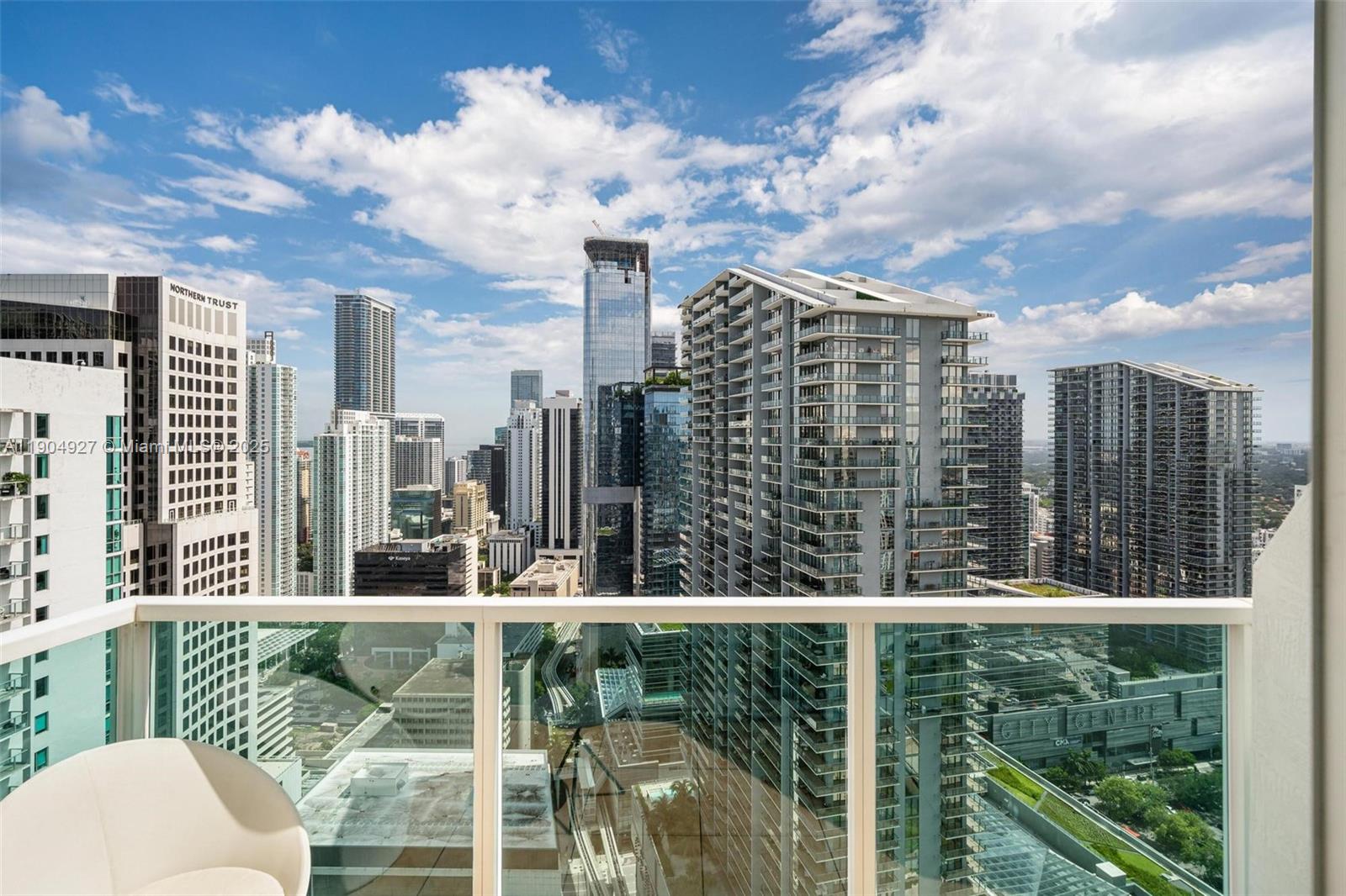 BRICKELL ON THE RIVER S T - Residential Lease