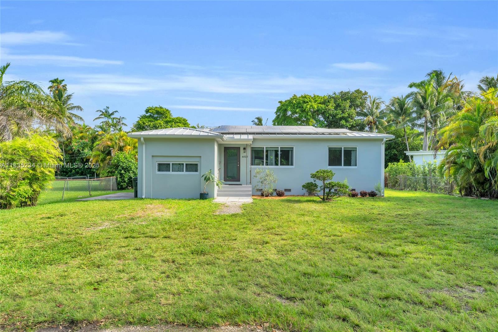 6023 SW 59th St, South Miami, FL, 33143/$949,000 1 6023 SW 59th St