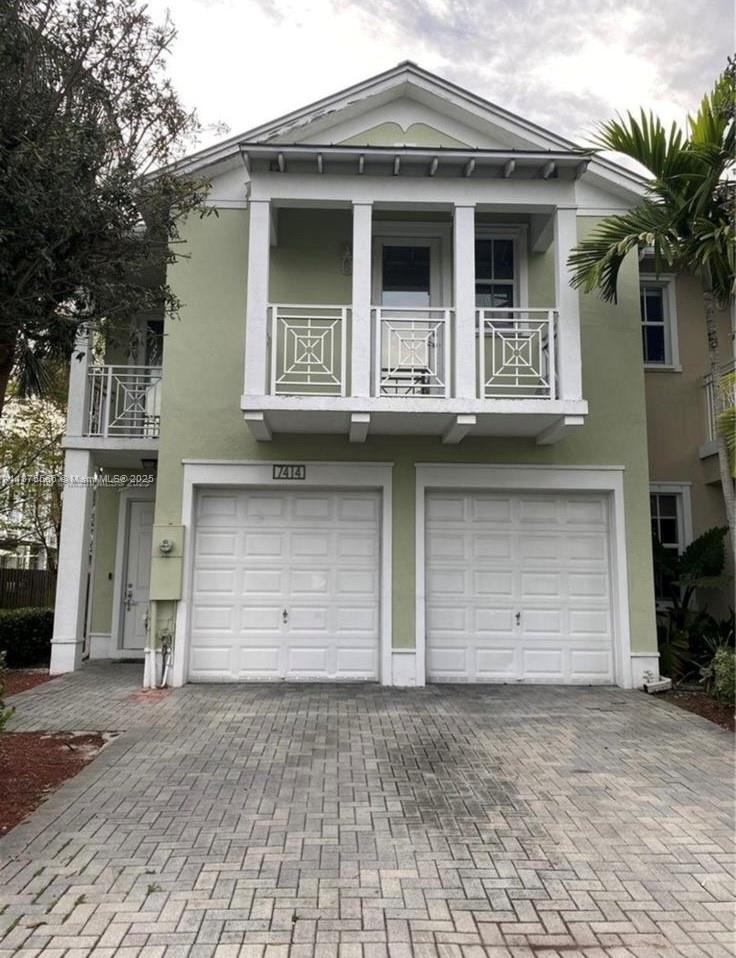 Doral living at it’s best at the RESERVE gated community . Remodeled 2 story corner ample townhouse walking distance to park and community pool . 4 bedrooms 3 and 1/2 bath . Plenty of natural light Fla. keys style home. Private balcony in the master room with 2 more balconies in the other bedrooms. 2 car garage. Family friendly community in a great location of Doral. Pool, gym, clubhouse and playground all within minutes from shopping; groceries and restaurants ! Just minutes away to major highways and Miami International Airport