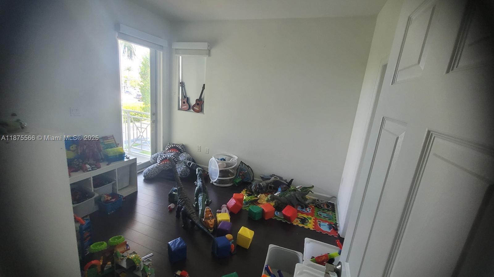 RESERVE AT DORAL EAST - Residential