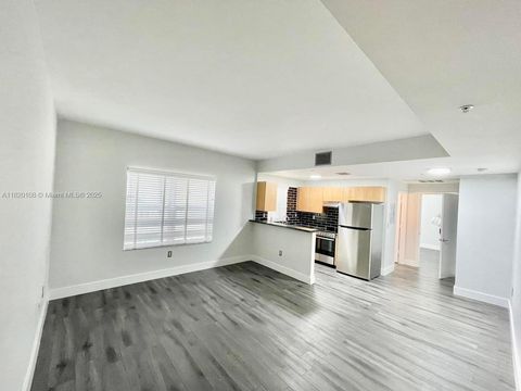 1542 Drexel Ave 107 Miami Beach FL 33139