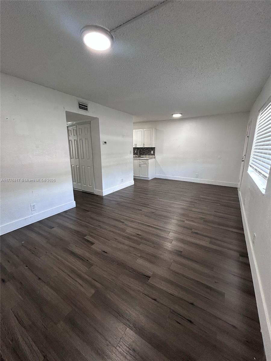 Rental Property at 2150 Madison St 18, Hollywood, Broward County, Florida - Bedrooms: 2 
Bathrooms: 1  - $1,750 MO.