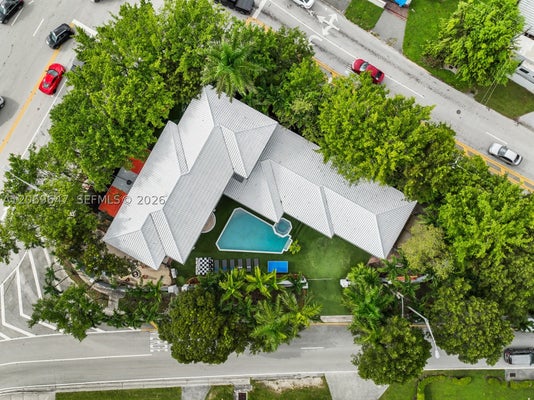 12141 WALSH BLVD, MIAMI, FL 33184 - Image 499e2ad75372b366bb53b672a438a0b6/1676220464