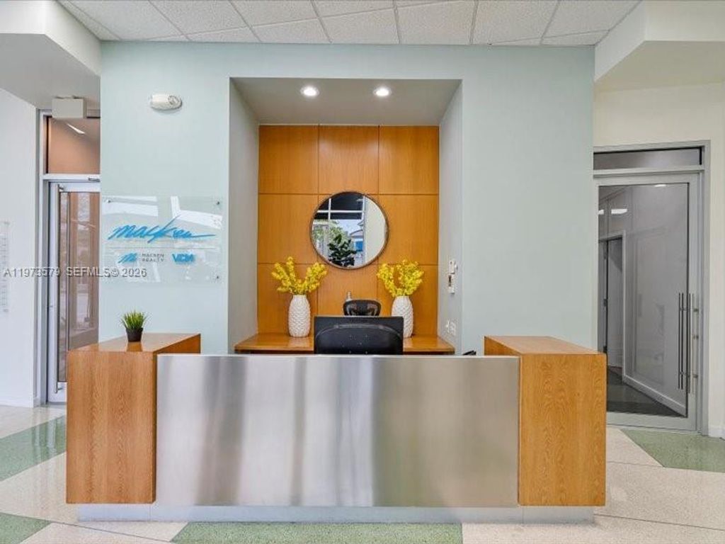 Photo of 2404 Hollywood Blvd, Hollywood, FL 33020 (MLS # A11973579)