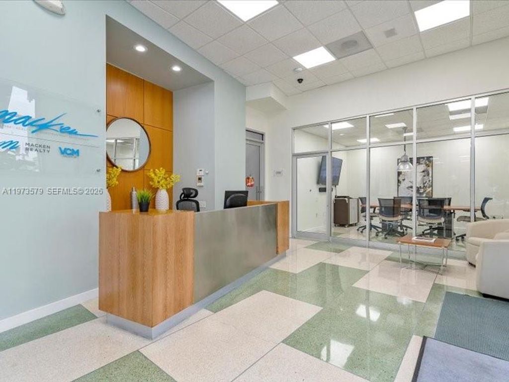 Photo of 2404 Hollywood Blvd, Hollywood, FL 33020 (MLS # A11973579)