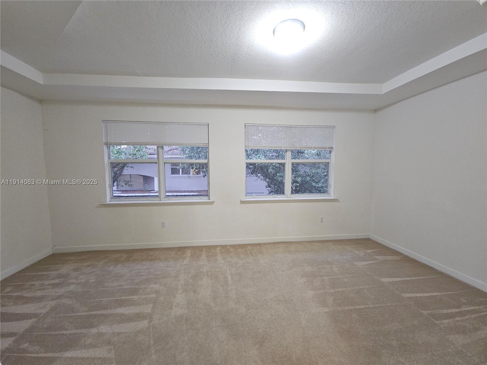 DORAL ISLES NORTH SEC TWO - Residential Lease