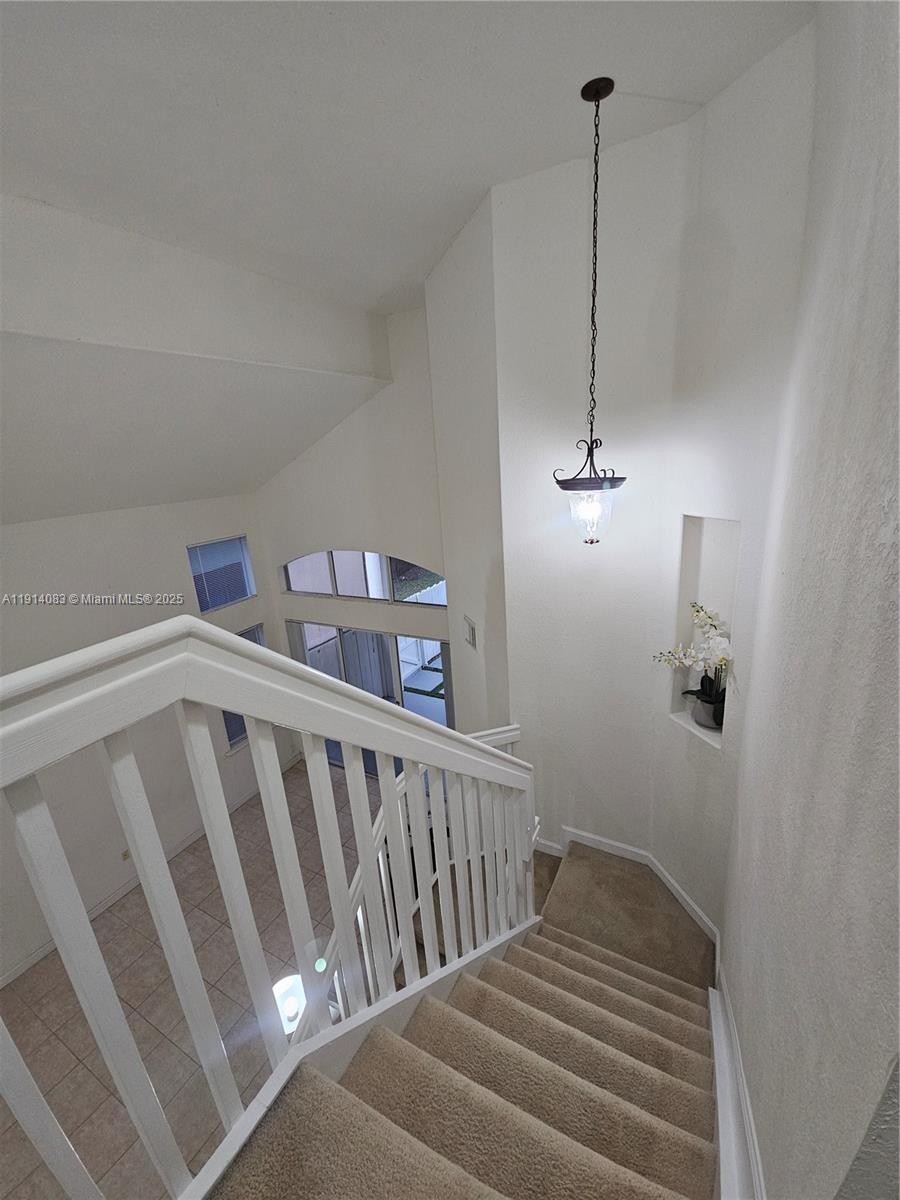 DORAL ISLES NORTH SEC TWO - Residential Lease