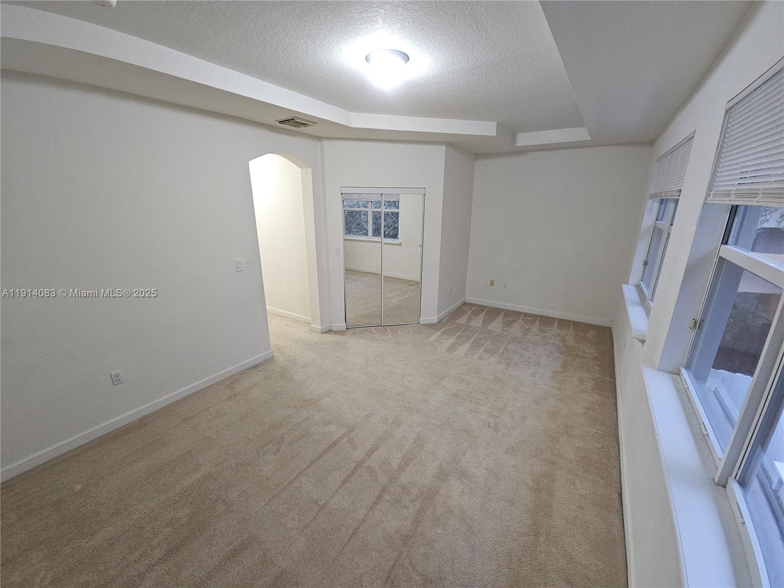 DORAL ISLES NORTH SEC TWO - Residential Lease