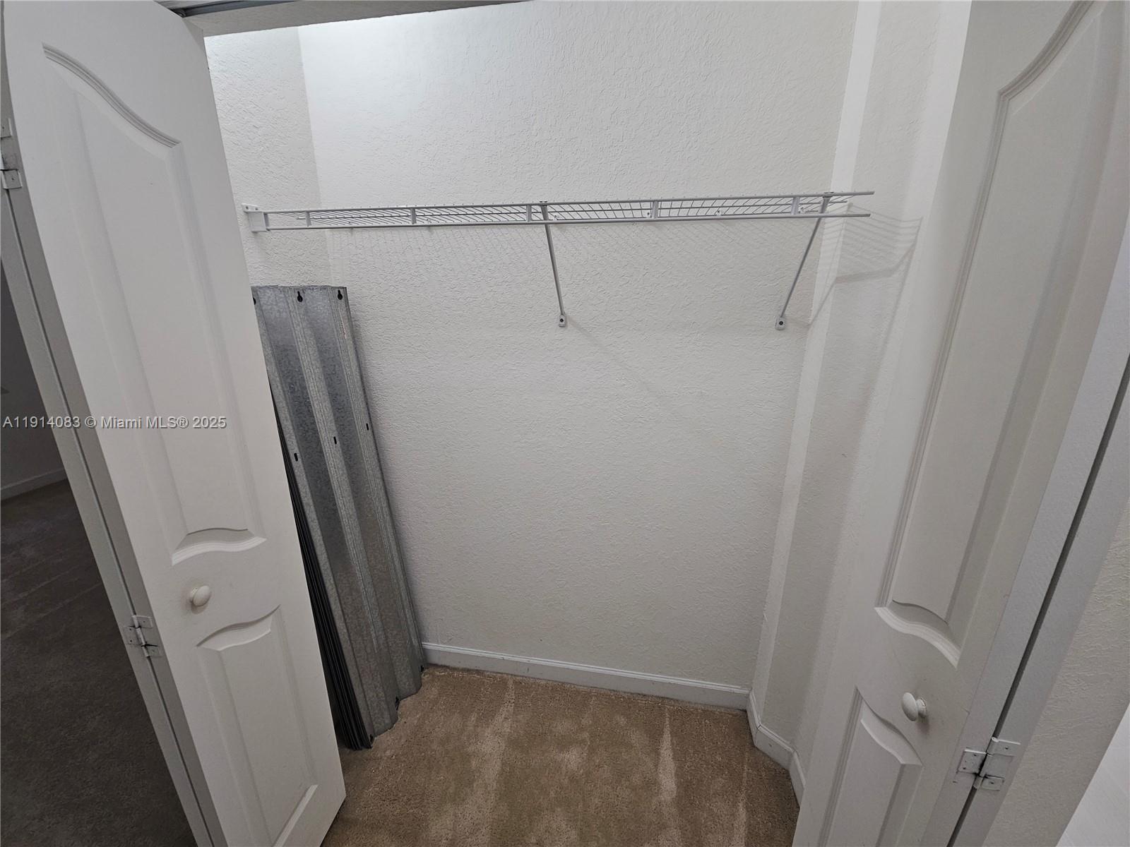 DORAL ISLES NORTH SEC TWO - Residential Lease