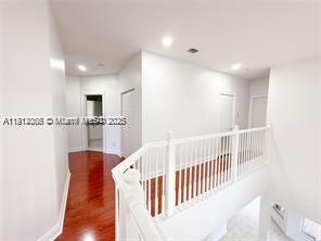 PRESIDENTIAL ESTATES SUB - Residential Lease