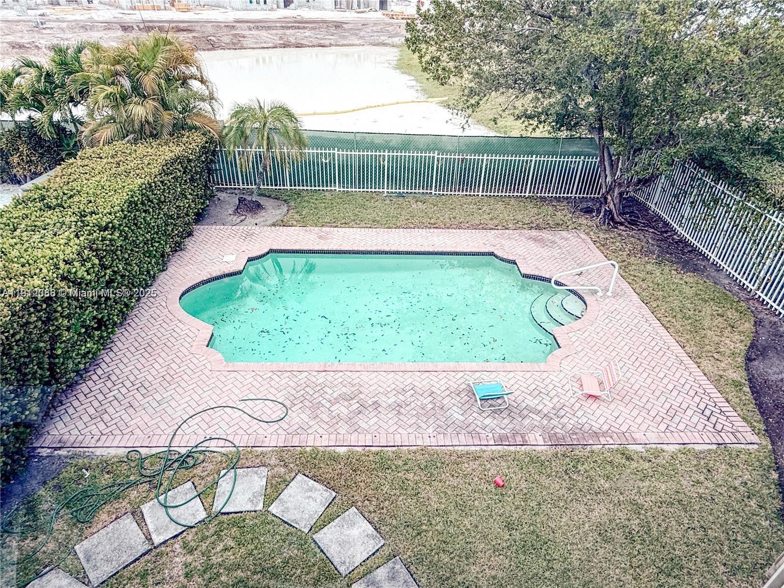 PRESIDENTIAL ESTATES SUB - Residential Lease