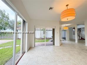 PRESIDENTIAL ESTATES SUB - Residential Lease