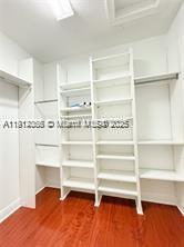 PRESIDENTIAL ESTATES SUB - Residential Lease