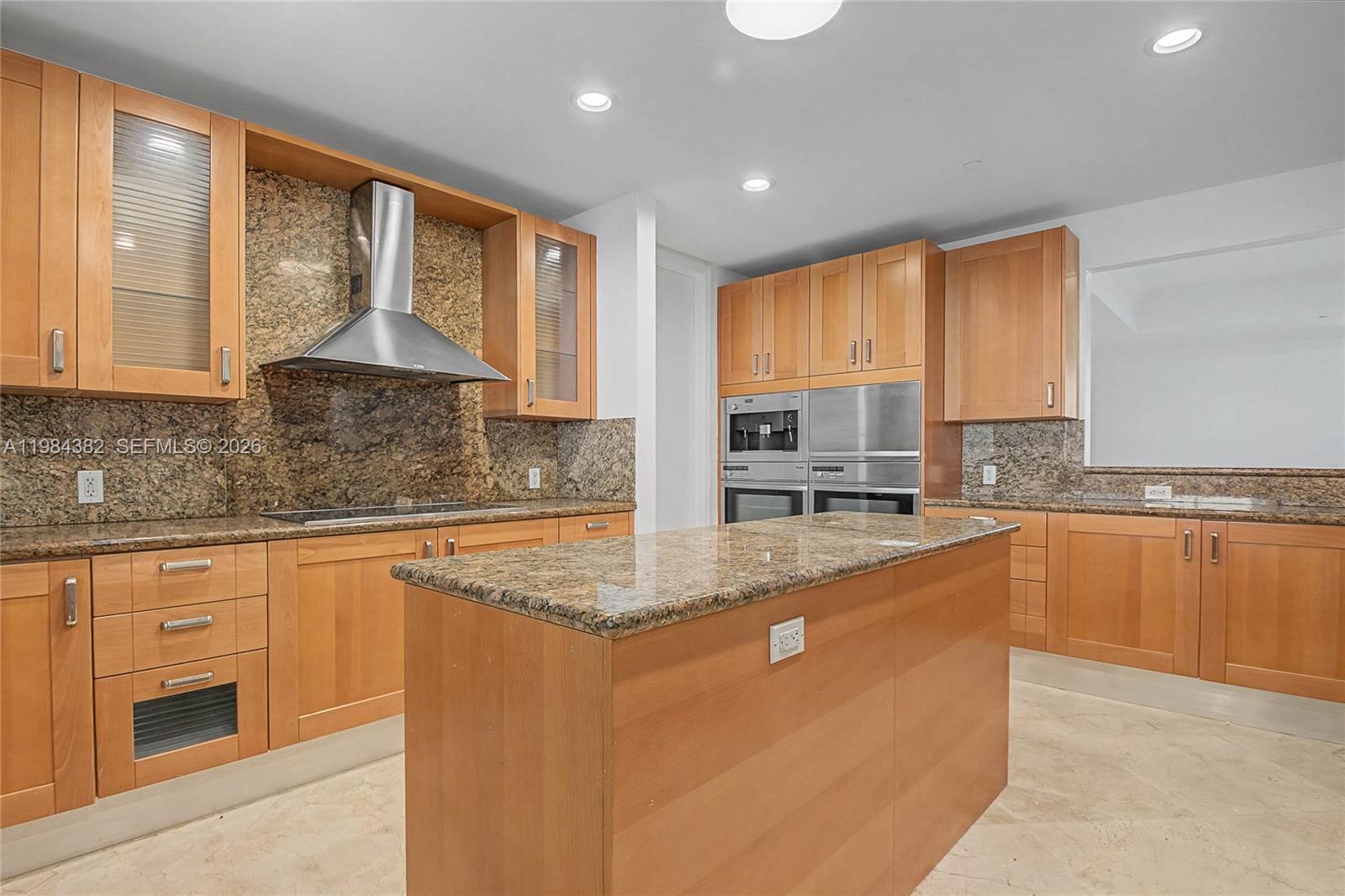 RESIDENCES - THE BATH CLUB - Residential