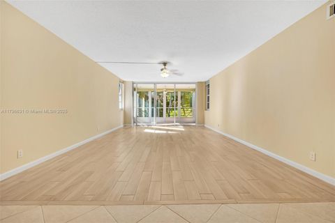 933 Cypress Grove Dr 203 Pompano Beach FL 33069