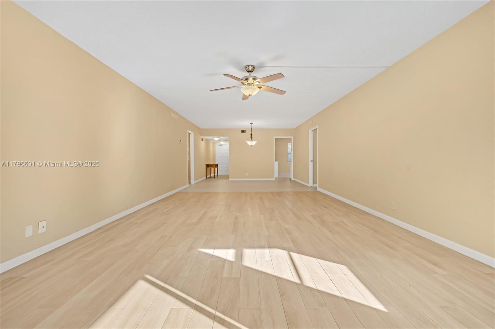 933 Cypress Grove Dr 203
