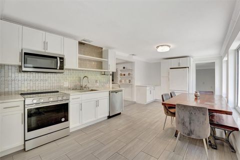 701 NE 8th St Pompano Beach FL 33060