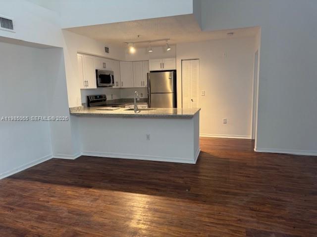 ST ANDREWS CONDO - Residential