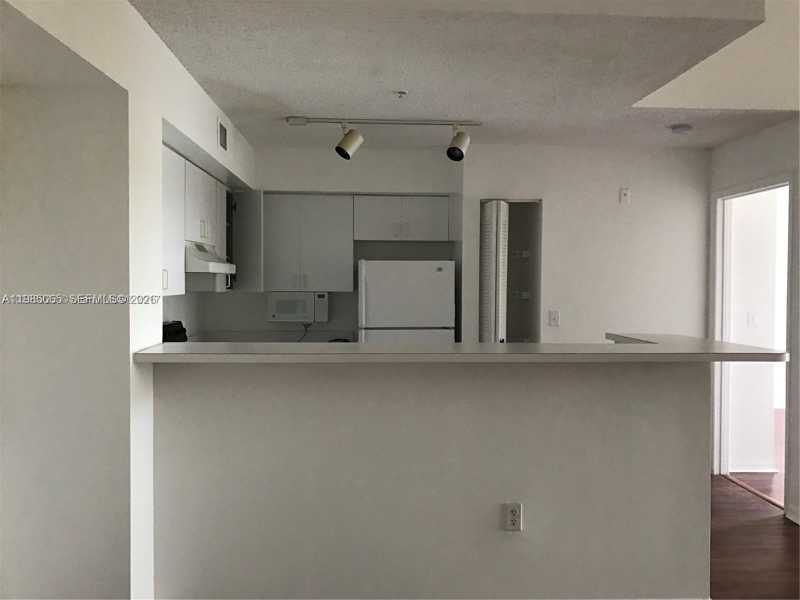 ST ANDREWS CONDO - Residential