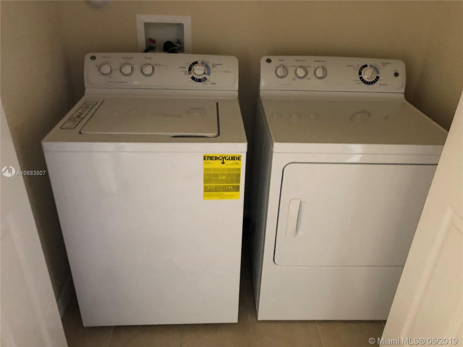 SILVER PALM WEST - Residential