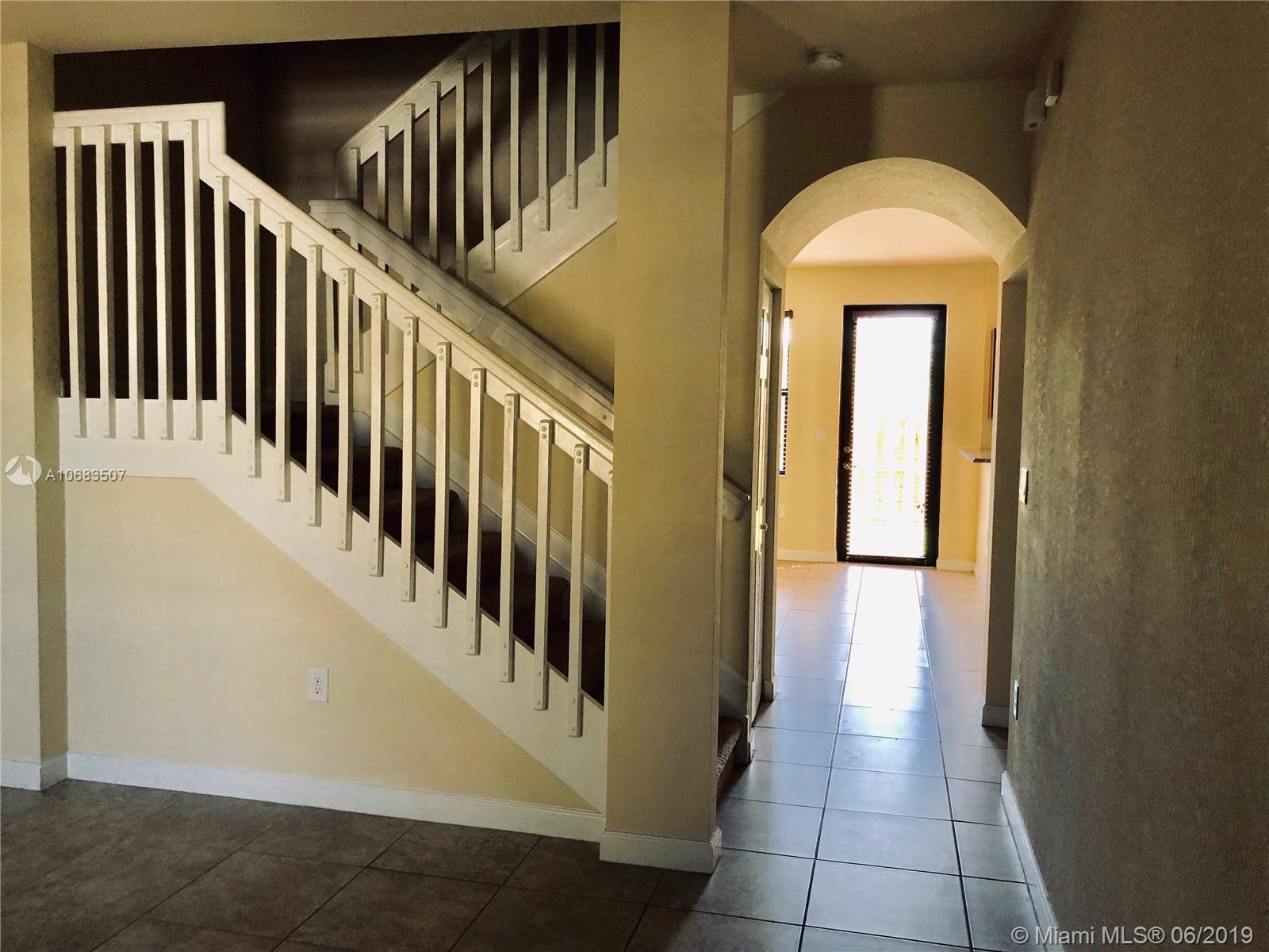 SILVER PALM WEST - Residential