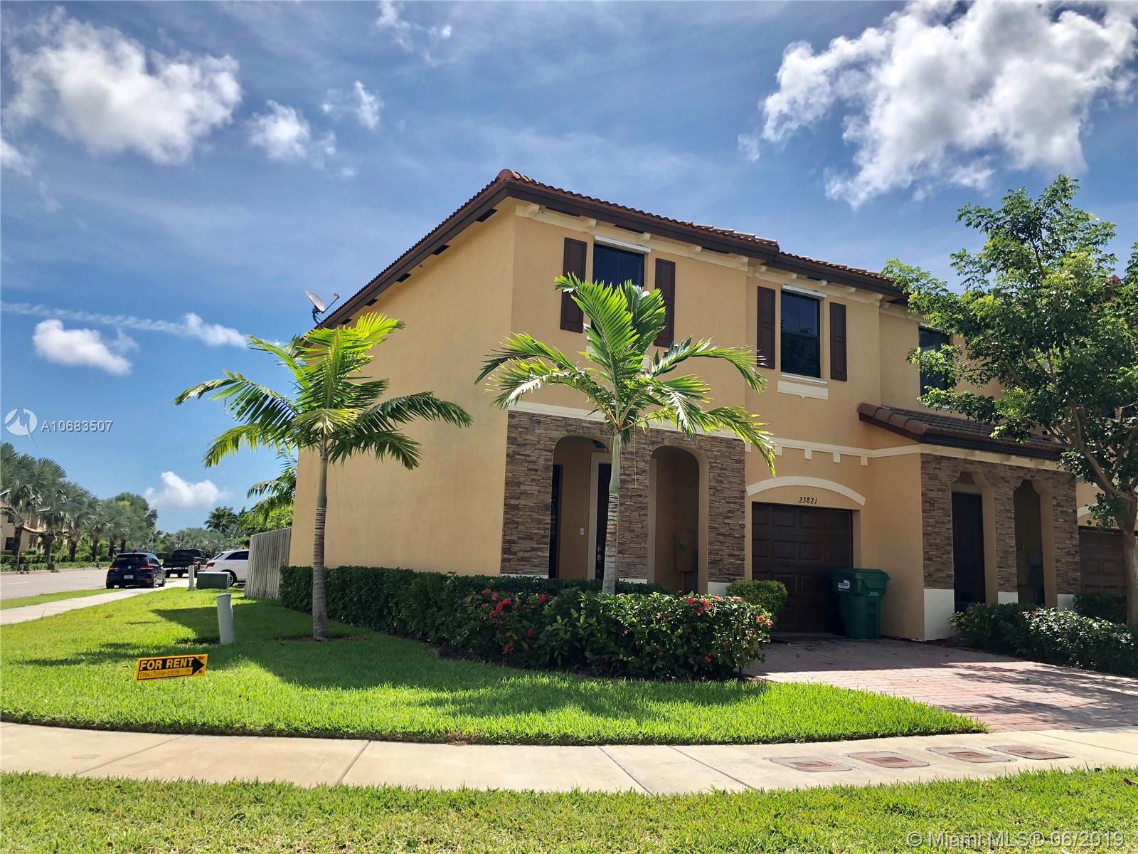 SILVER PALM WEST - Residential