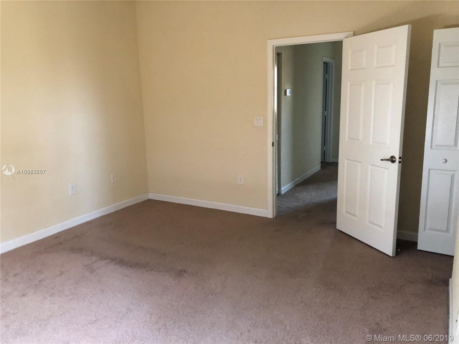 SILVER PALM WEST - Residential