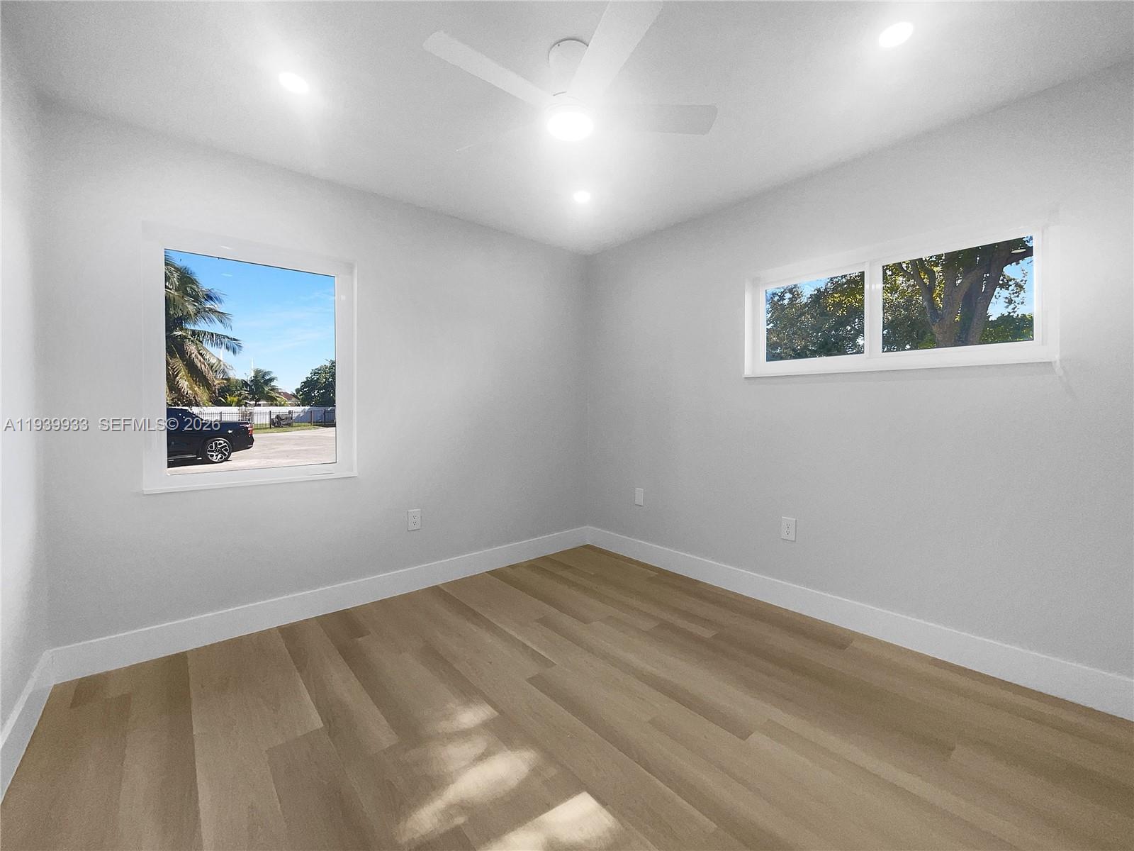 LESLIE ESTATES SEC FIVE - Residential